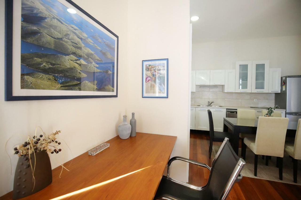 Seafront Beach Apartment - Directly At The Beach ザダル エクステリア 写真