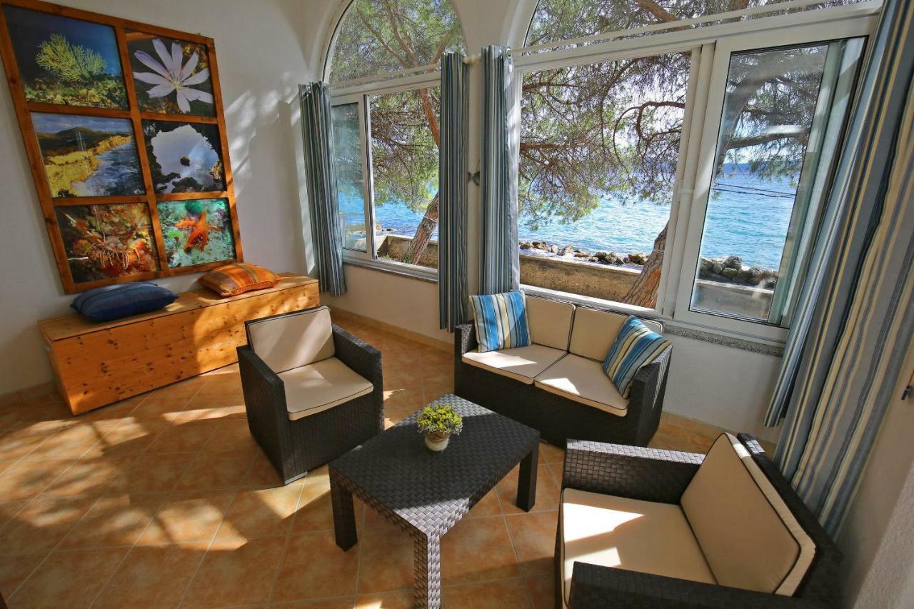 Seafront Beach Apartment - Directly At The Beach ザダル エクステリア 写真